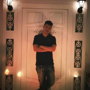 Meet your Posher, Huy